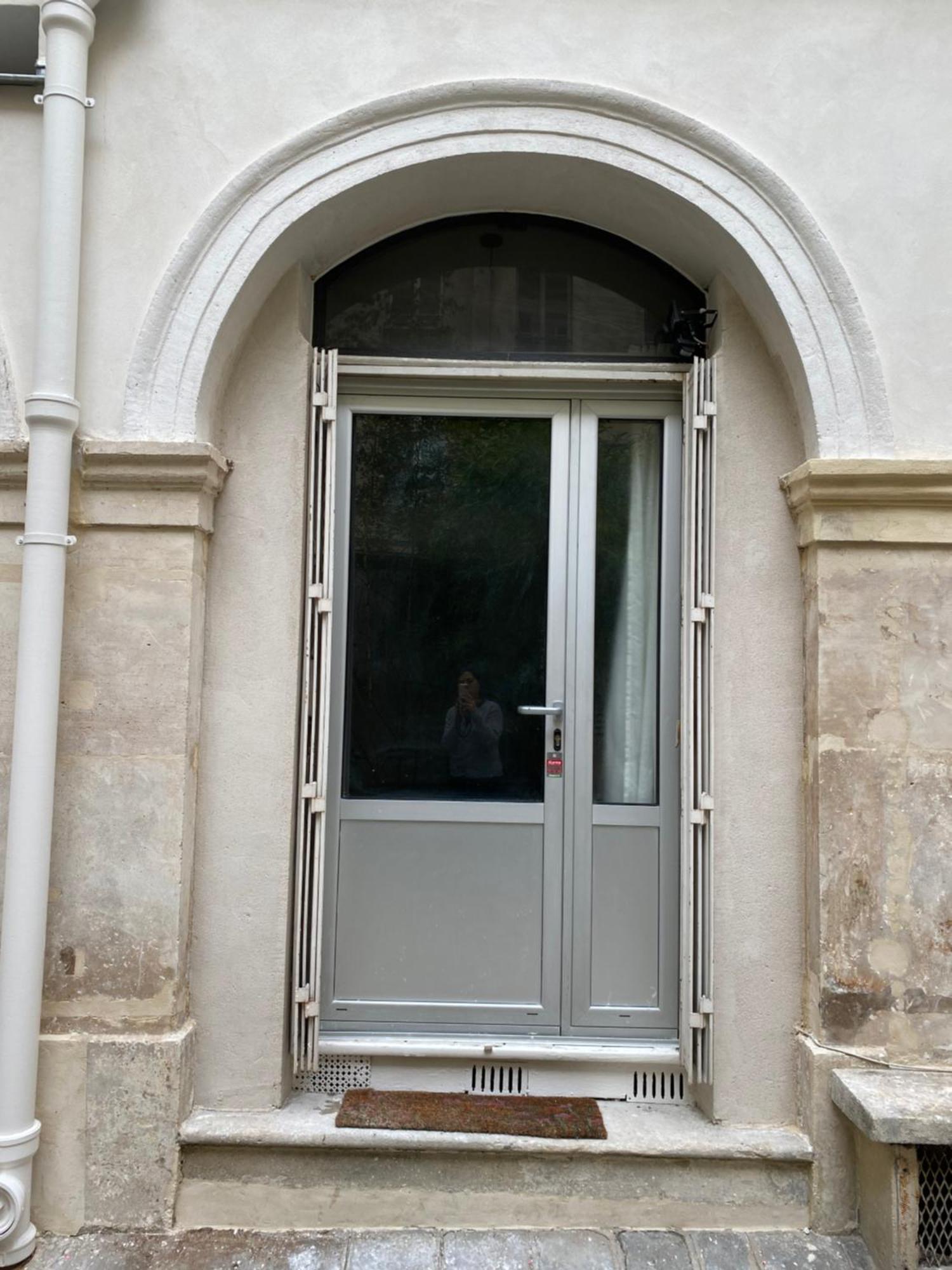 Studio Au Coeur De Paris Apartment Екстериор снимка